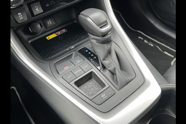 Toyota RAV4 2.5 Hybrid Bi Tone Plus | JBL, 360 Camera, Groot scherm, Stoel + Stuurverwarming, Blind spot, Elektrische achterklep