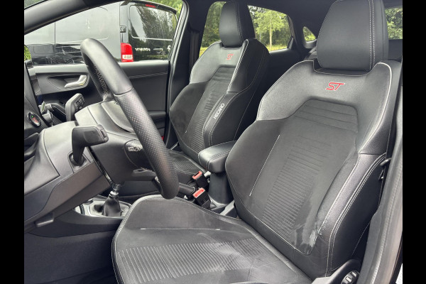 Ford Puma 1.5 EcoBoost ST-X 200 PK | Recaro Stoelen | Performance Pack | Climate Control | Winterpack | Achteruitrijcamera | 19 inch