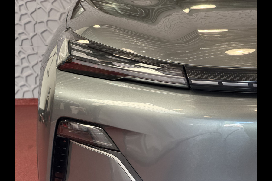 GEELY Starray EM-i MAX+ PHEV LONG RANGE NIEUWE AUTO | 29,8 kWh ACCU | 136 KM WLTP | PANORAMADAK | STOELVERWARMING/KOELING | LEER | MET MASSAGE