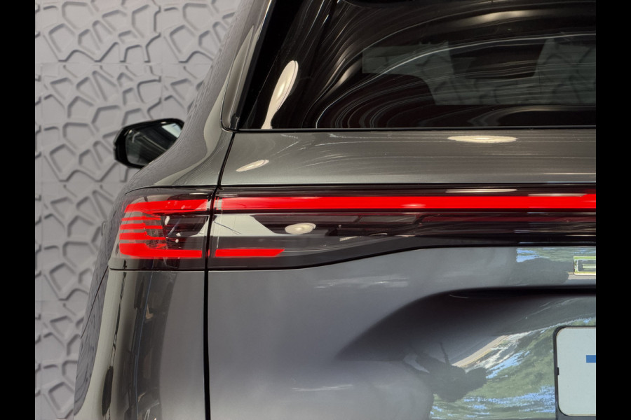 GEELY Starray EM-i MAX+ PHEV LONG RANGE NIEUWE AUTO | 29,8 kWh ACCU | 136 KM WLTP | PANORAMADAK | STOELVERWARMING/KOELING | LEER | MET MASSAGE