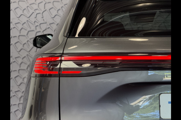 GEELY Starray EM-i MAX+ PHEV LONG RANGE NIEUWE AUTO | 29,8 kWh ACCU | 136 KM WLTP | PANORAMADAK | STOELVERWARMING/KOELING | LEER | MET MASSAGE
