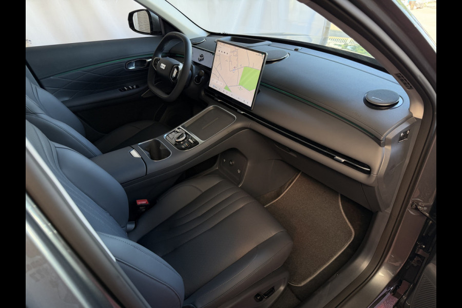 GEELY Starray EM-i MAX+ PHEV LONG RANGE NIEUWE AUTO | 29,8 kWh ACCU | 136 KM WLTP | PANORAMADAK | STOELVERWARMING/KOELING | LEER | MET MASSAGE