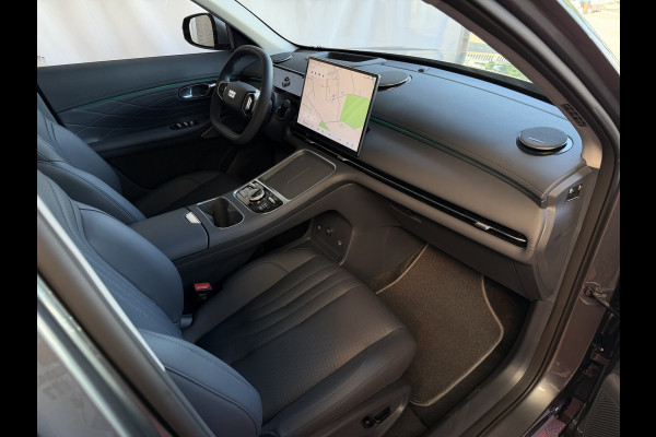GEELY Starray EM-i MAX+ PHEV LONG RANGE NIEUWE AUTO | 29,8 kWh ACCU | 136 KM WLTP | PANORAMADAK | STOELVERWARMING/KOELING | LEER | MET MASSAGE