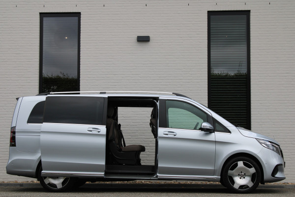 Mercedes-Benz V-Klasse 300d / XXL / AMG / Exclusive / 4-Matic / 7-Pers / Luchtv / Elec Stoelen / Burmester / NIEUWSTAAT