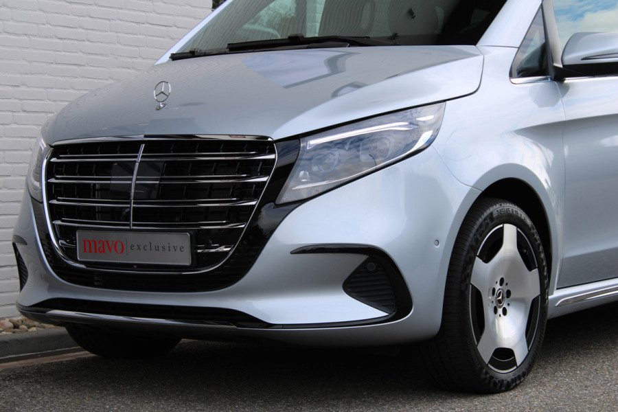 Mercedes-Benz V-Klasse 300d / XXL / AMG / Exclusive / 4-Matic / 7-Pers / Luchtv / Elec Stoelen / Burmester / NIEUWSTAAT