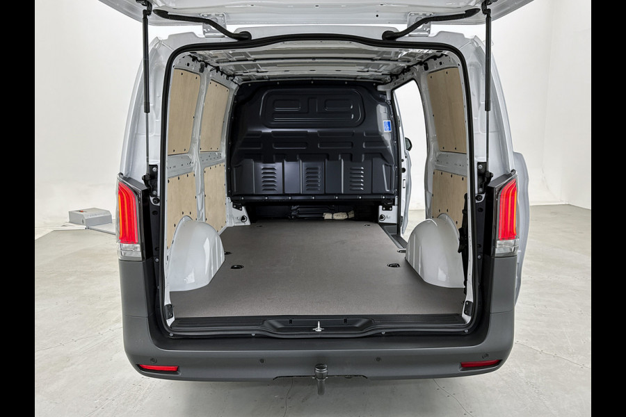 Mercedes-Benz Vito 116 CDI L2 Pro Multibeam Led Trekhaak 2500kg Carplay Parkeerpakket Stoelverwarming
