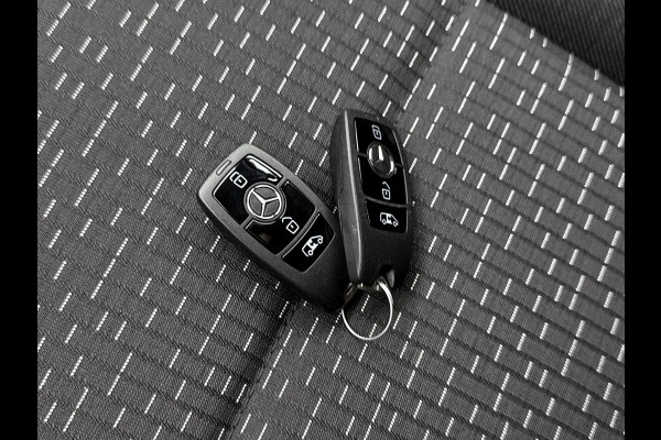 Mercedes-Benz Vito 116 CDI L2 Pro Multibeam Led Trekhaak 2500kg Carplay Parkeerpakket Stoelverwarming