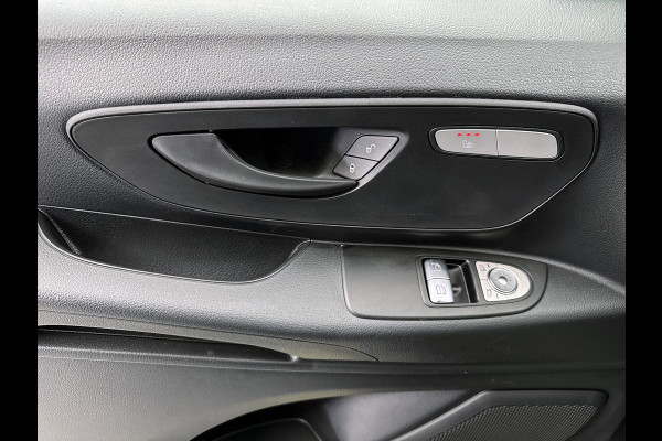 Mercedes-Benz Vito 116 CDI L2 Pro Multibeam Led Trekhaak 2500kg Carplay Parkeerpakket Stoelverwarming
