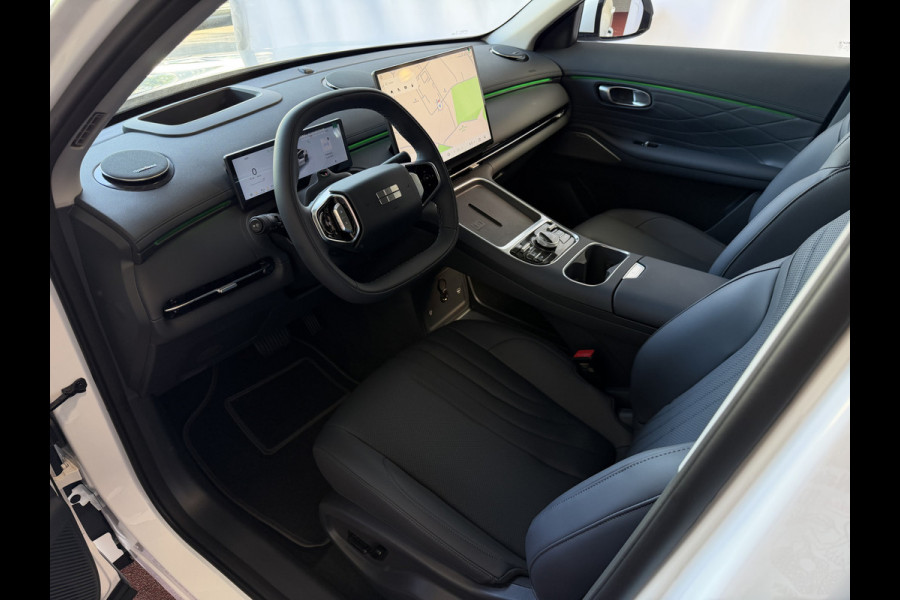 GEELY Starray EM-i MAX+ PHEV LONG RANGE NIEUWE AUTO | 29,8 kWh ACCU | 136 KM WLTP | PANORAMADAK | STOELVERWARMING/KOELING | LEER | MET MASSAGE