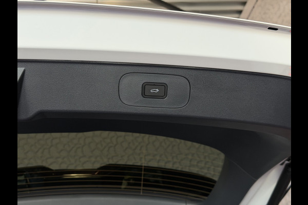 GEELY Starray EM-i MAX+ PHEV LONG RANGE NIEUWE AUTO | 29,8 kWh ACCU | 136 KM WLTP | PANORAMADAK | STOELVERWARMING/KOELING | LEER | MET MASSAGE
