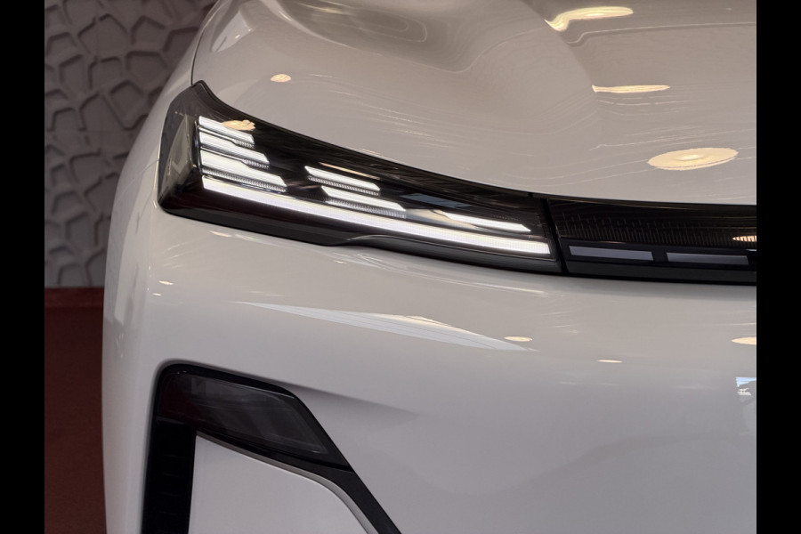 GEELY Starray EM-i MAX+ PHEV LONG RANGE NIEUWE AUTO | 29,8 kWh ACCU | 136 KM WLTP | PANORAMADAK | STOELVERWARMING/KOELING | LEER | MET MASSAGE