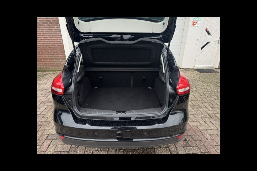 Ford Focus 1.0 Trend - 1e eigenaar - Dealer onderhouden- NAP