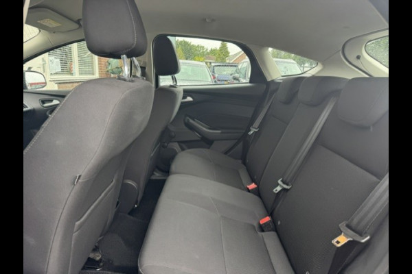 Ford Focus 1.0 Trend - 1e eigenaar - Dealer onderhouden- NAP