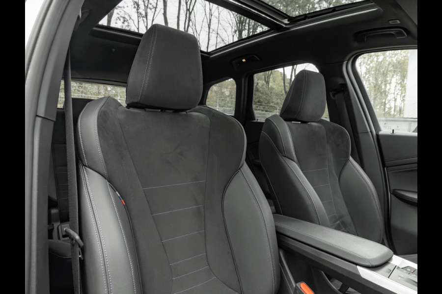 BMW X1 xDrive23i M-Sport - Pano - Trekhaak - Harman Kardon - Adaptief LED