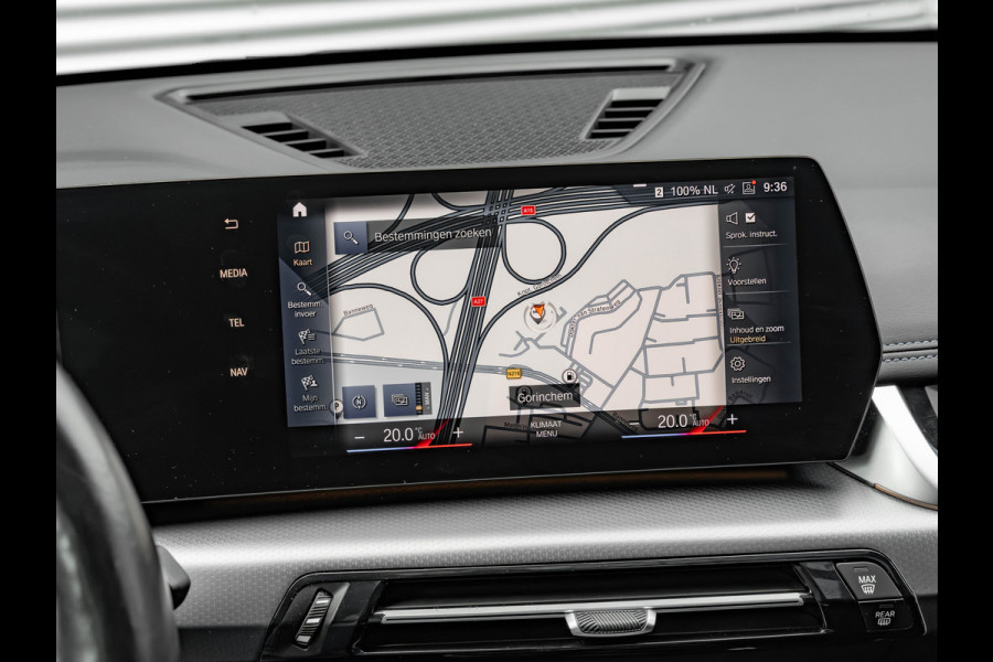 BMW X1 xDrive23i M-Sport - Pano - Trekhaak - Harman Kardon - Adaptief LED