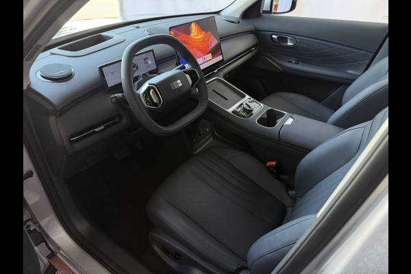 GEELY Starray EM-i MAX+ PHEV LONG RANGE NIEUWE AUTO | 29,8 kWh ACCU | 136 KM WLTP | PANORAMADAK | STOELVERWARMING/KOELING | LEER | MET MASSAGE