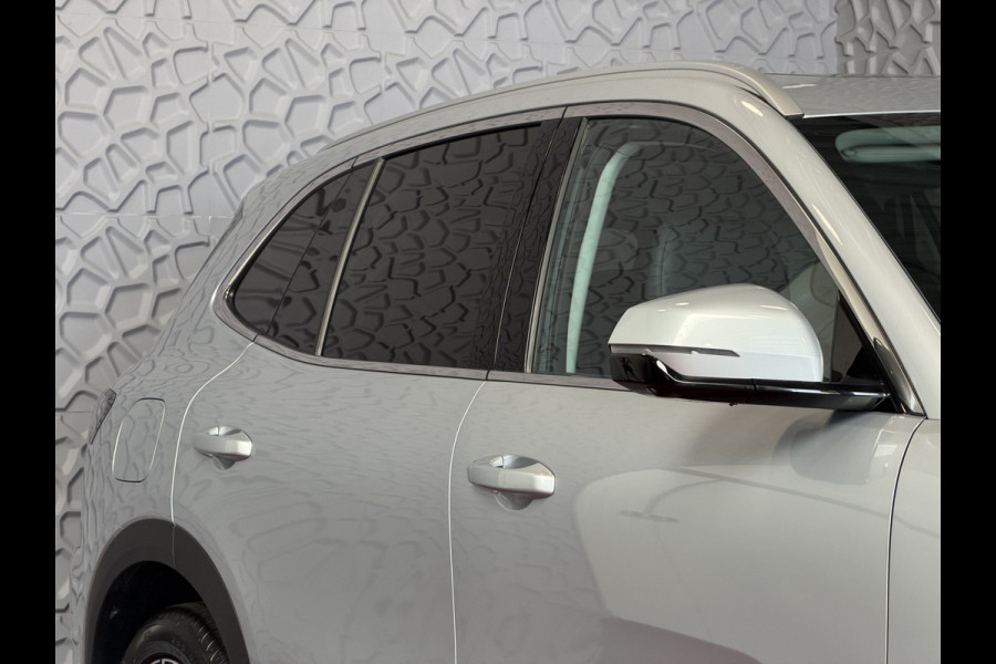 GEELY Starray EM-i MAX+ PHEV LONG RANGE NIEUWE AUTO | 29,8 kWh ACCU | 136 KM WLTP | PANORAMADAK | STOELVERWARMING/KOELING | LEER | MET MASSAGE