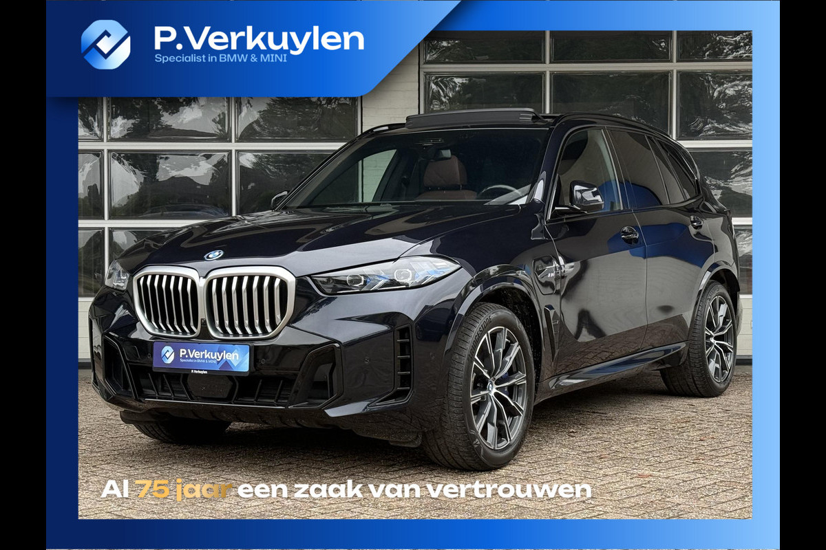 BMW X5 xDrive50e M SPORT | PANORAMA | HARMAN KARDON | DRIVING ASS. PROFF | TREKHAAK | COMFORT STOELEN |