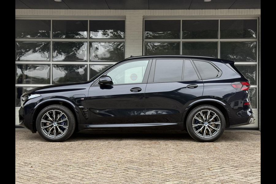 BMW X5 xDrive50e M SPORT | PANORAMA | HARMAN KARDON | DRIVING ASS. PROFF | TREKHAAK | COMFORT STOELEN |