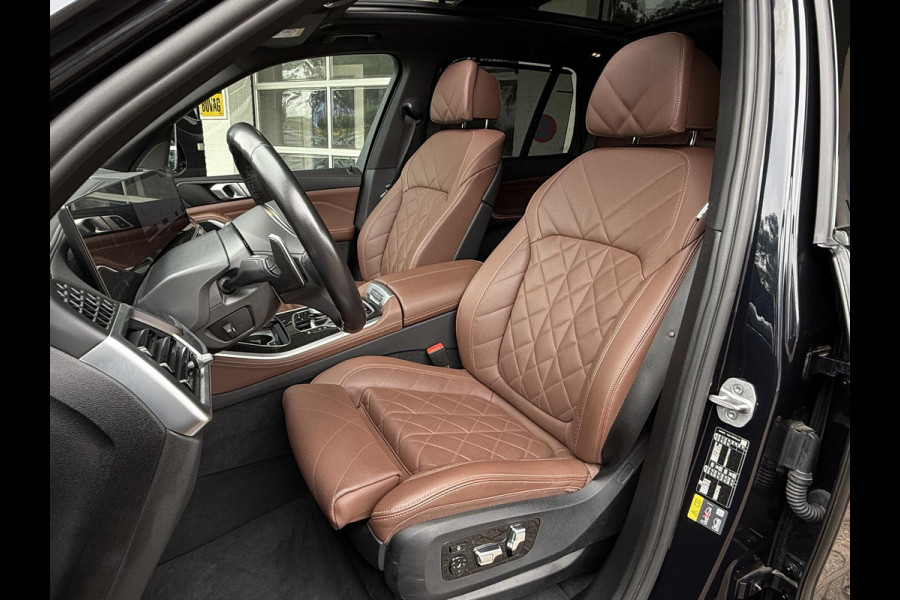 BMW X5 xDrive50e M SPORT | PANORAMA | HARMAN KARDON | DRIVING ASS. PROFF | TREKHAAK | COMFORT STOELEN |