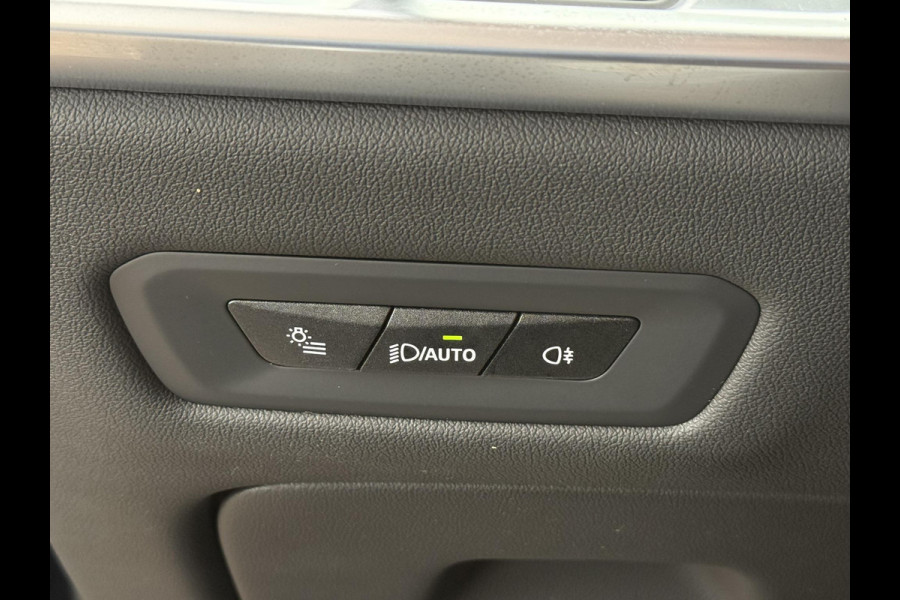 BMW X5 xDrive50e M SPORT | PANORAMA | HARMAN KARDON | DRIVING ASS. PROFF | TREKHAAK | COMFORT STOELEN |