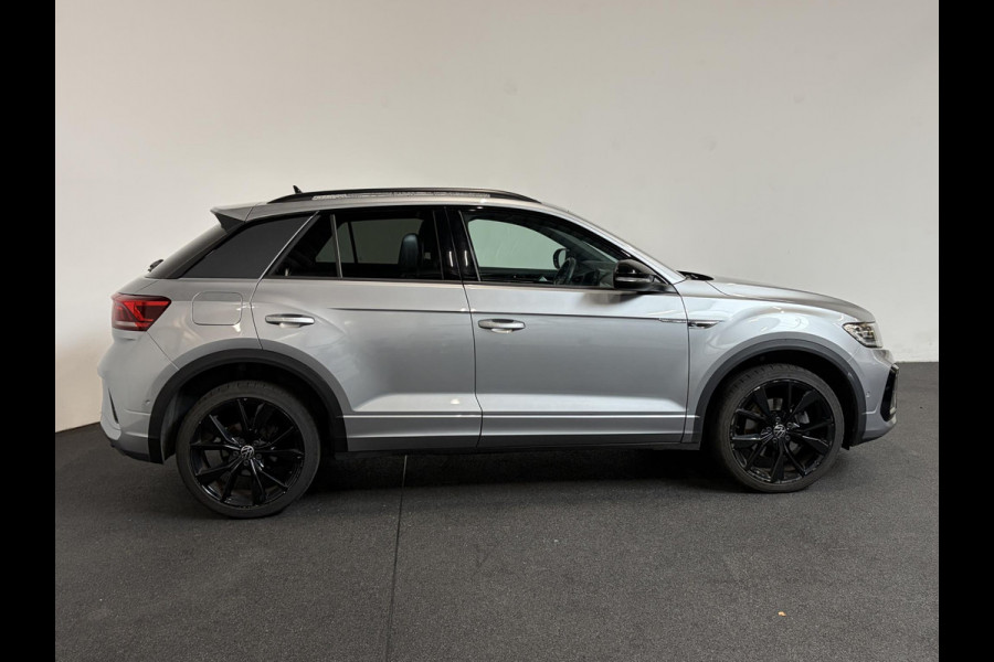 Volkswagen T-Roc 1.5 eTsi R-Line Automaat Climate control Adaptieve cruise control Panoramadak LED Navigatie Achteruitrijcamera Parkeersensoren Apple Carplay/ Android Auto Radio