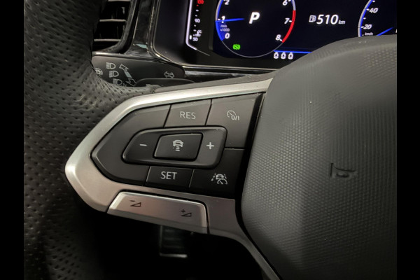 Volkswagen T-Roc 1.5 eTsi R-Line Automaat Climate control Adaptieve cruise control Panoramadak LED Navigatie Achteruitrijcamera Parkeersensoren Apple Carplay/ Android Auto Radio