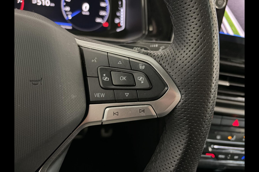 Volkswagen T-Roc 1.5 eTsi R-Line Automaat Climate control Adaptieve cruise control Panoramadak LED Navigatie Achteruitrijcamera Parkeersensoren Apple Carplay/ Android Auto Radio