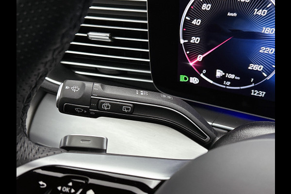 Mercedes-Benz GLE 400 e 4MATIC AMG Plug-In Hybride Trekhaak | AMG Line | Night Pakket | Airmatic | Panorama Schuif-Kanteldak | Memory Voorstoelen. Inclusief 24 maanden Mercedes-Benz Certified garantie voor Europa.