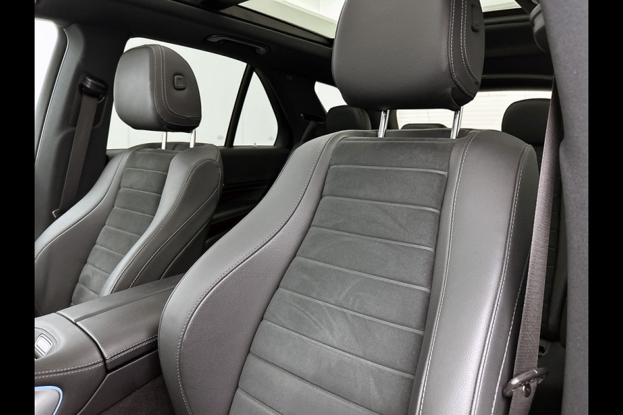 Mercedes-Benz GLE 400 e 4MATIC AMG Plug-In Hybride Trekhaak | AMG Line | Night Pakket | Airmatic | Panorama Schuif-Kanteldak | Memory Voorstoelen. Inclusief 24 maanden Mercedes-Benz Certified garantie voor Europa.