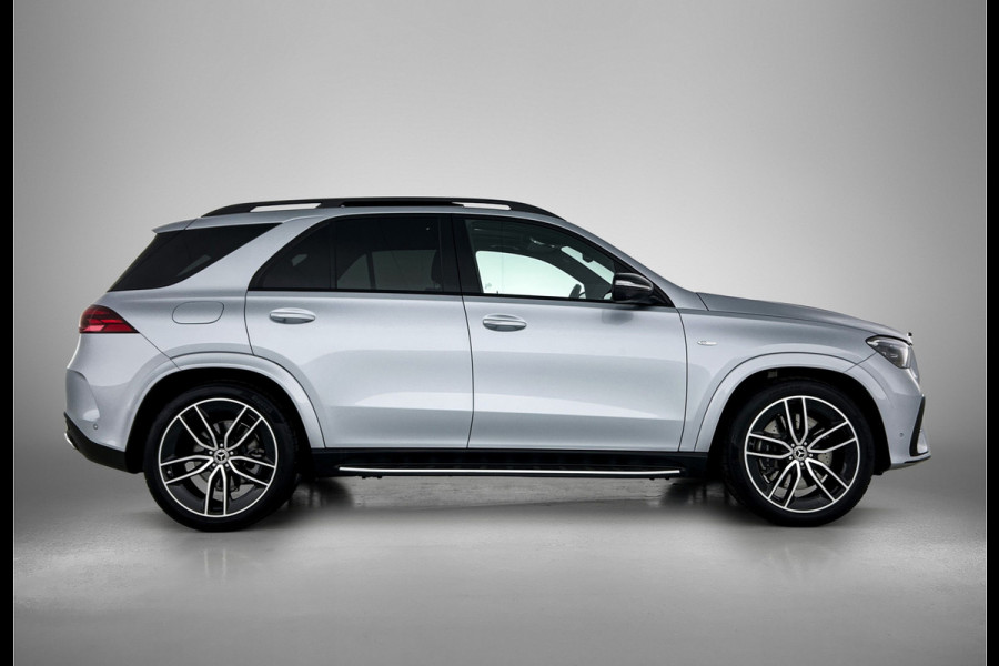 Mercedes-Benz GLE 400 e 4MATIC AMG Plug-In Hybride Trekhaak | AMG Line | Night Pakket | Airmatic | Panorama Schuif-Kanteldak | Memory Voorstoelen. Inclusief 24 maanden Mercedes-Benz Certified garantie voor Europa.