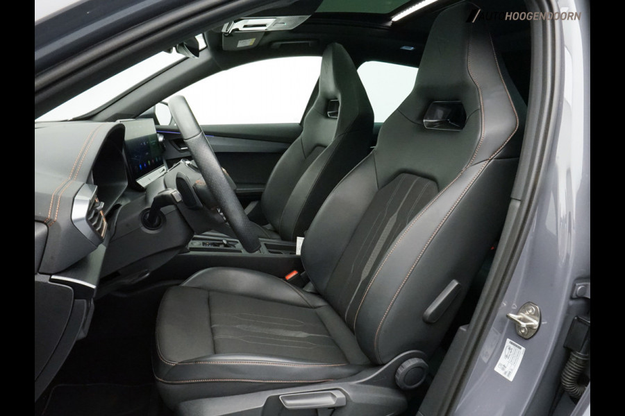 CUPRA Formentor 1.4 e-Hybrid VZ Performance 245pk (APPLE CARPLAY,PANORAMADAK,SFEERVERLICHTING,STUUR-STOELVERWARMING,TREKHAAK))