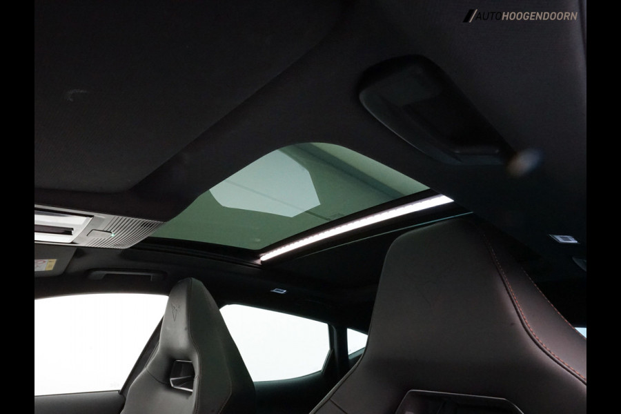 CUPRA Formentor 1.4 e-Hybrid VZ Performance 245pk (APPLE CARPLAY,PANORAMADAK,SFEERVERLICHTING,STUUR-STOELVERWARMING,TREKHAAK))