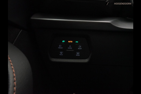 CUPRA Formentor 1.4 e-Hybrid VZ Performance 245pk (APPLE CARPLAY,PANORAMADAK,SFEERVERLICHTING,STUUR-STOELVERWARMING,TREKHAAK))