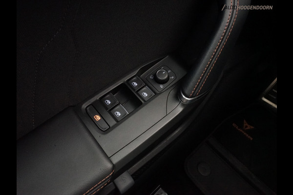 CUPRA Formentor 1.4 e-Hybrid VZ Performance 245pk (APPLE CARPLAY,PANORAMADAK,SFEERVERLICHTING,STUUR-STOELVERWARMING,TREKHAAK))
