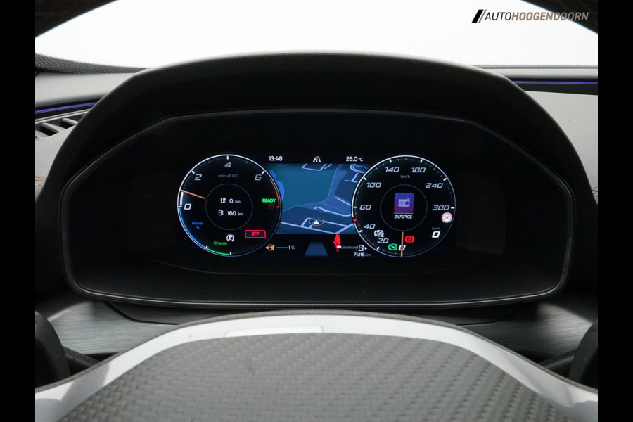 CUPRA Formentor 1.4 e-Hybrid VZ Performance 245pk (APPLE CARPLAY,PANORAMADAK,SFEERVERLICHTING,STUUR-STOELVERWARMING,TREKHAAK))