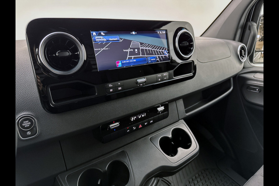 Mercedes-Benz Sprinter 319 1.9 CDI L2H2 Pro Navigatie Parkeerpakket Stoelverwarming Trekhaak Led high performance