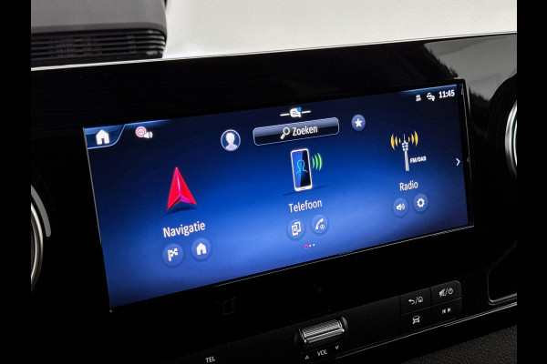 Mercedes-Benz Sprinter 319 1.9 CDI L2H2 Pro Navigatie Parkeerpakket Stoelverwarming Trekhaak Led high performance