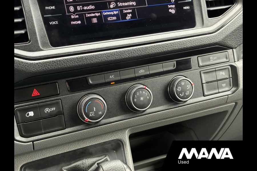 Volkswagen Crafter 35 2.0 TDI 140 pk L3H3 Automaat Carplay Cruise Sensoren