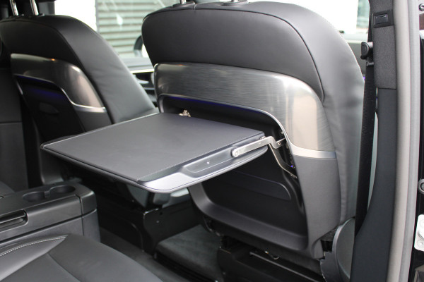 Mercedes-Benz V-Klasse 300d / XXL / AMG / Exclusive / 4-Matic / 7-Pers / Luchtv / Elec Stoelen / Burmester / NIEUWSTAAT