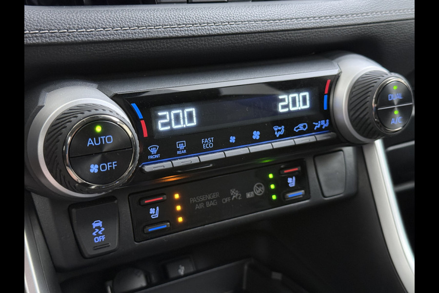 Toyota RAV4 2.5I Hybride Leer+Verwarming+Memory Adap.Cruise Navi Camera Ecc Apple Carplay Android Auto Miracast™ Elek.Achterklep Active Stuur+Voorruit+Achterbankverwarming Keyless Lane Assist Privacy Glas Lmv Elek.Stoel Bluetooth Led