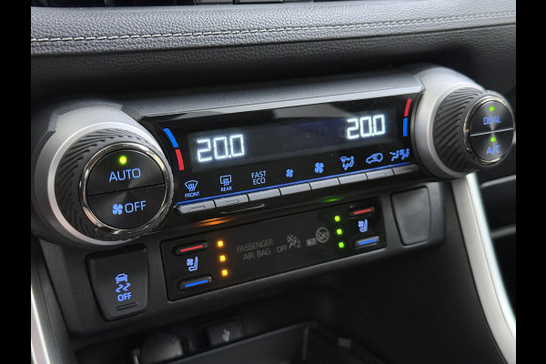 Toyota RAV4 2.5I Hybride Leer+Verwarming+Memory Adap.Cruise Navi Camera Ecc Apple Carplay Android Auto Miracast™ Elek.Achterklep Active Stuur+Voorruit+Achterbankverwarming Keyless Lane Assist Privacy Glas Lmv Elek.Stoel Bluetooth Led