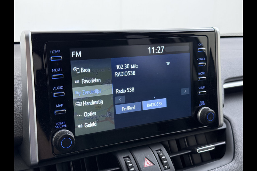Toyota RAV4 2.5I Hybride Leer+Verwarming+Memory Adap.Cruise Navi Camera Ecc Apple Carplay Android Auto Miracast™ Elek.Achterklep Active Stuur+Voorruit+Achterbankverwarming Keyless Lane Assist Privacy Glas Lmv Elek.Stoel Bluetooth Led