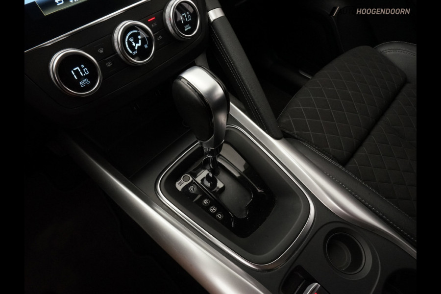 Renault Kadjar 1.3 TCe Intens (APPLE CARPLAY,KEYLESS,DODEHOEK,COMFORT-STOELEN,STOELVERWARMING,CAMERA,TREKHAAK,LM-VELGEN)