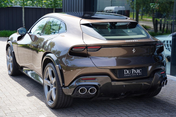 Ferrari Purosangue 6.5 V12 / NL-AUTO / BTW / Carbon / Massage / 8 D.Km