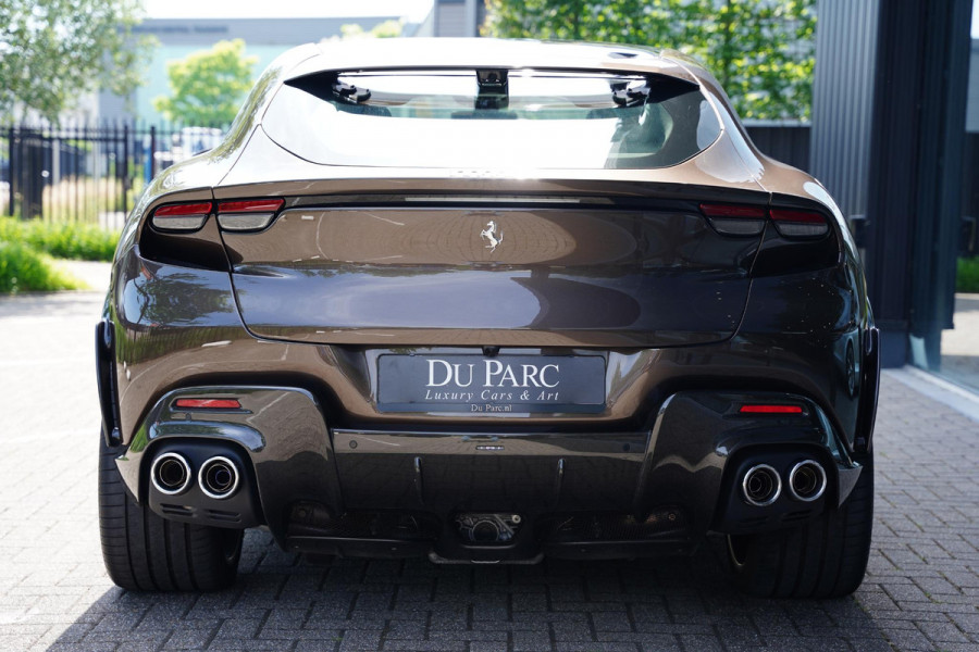 Ferrari Purosangue 6.5 V12 / NL-AUTO / BTW / Carbon / Massage / 8 D.Km
