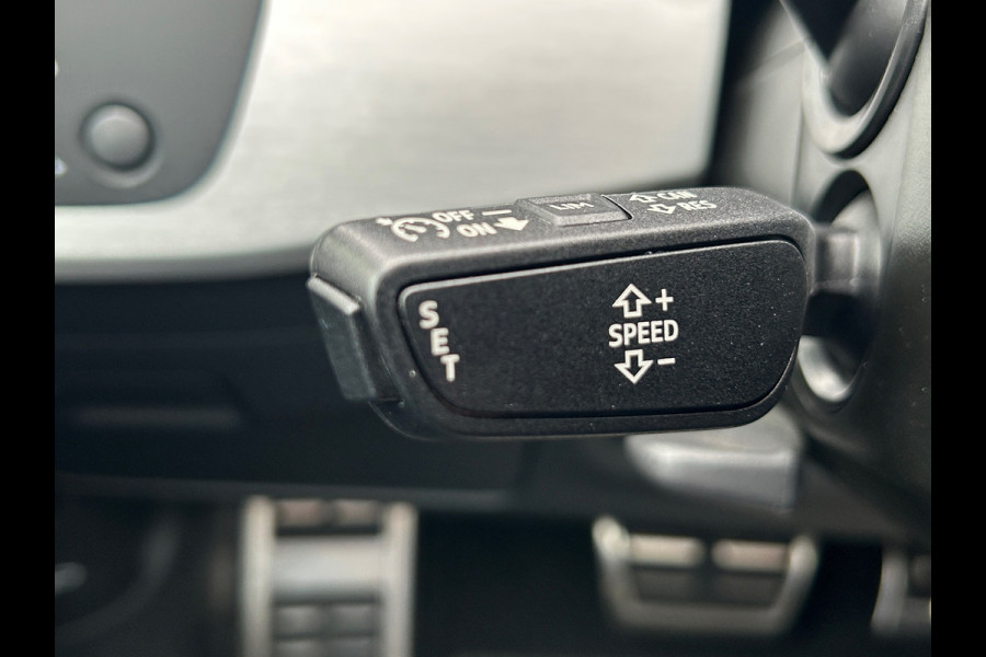 Audi A4 Avant 35 TFSI S edition Competition 1e EIG NL-Auto Rijklaarprijs!