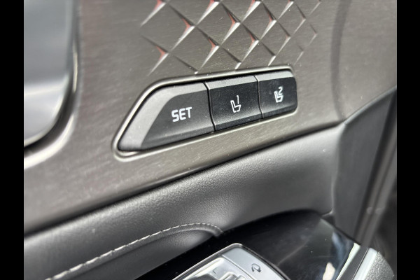 Kia Sorento 1.6 T-GDI Plug-in Hybrid 4WD ExecutiveLine 7p. 265 PK | 360 Camera |  Afneembare trekhaak |  BTW verrekenbaar | Bestuurdersstoel Met Geheugen |  Geluidssysteem Bose | Stoelverwarming | Achterstoelverwarming