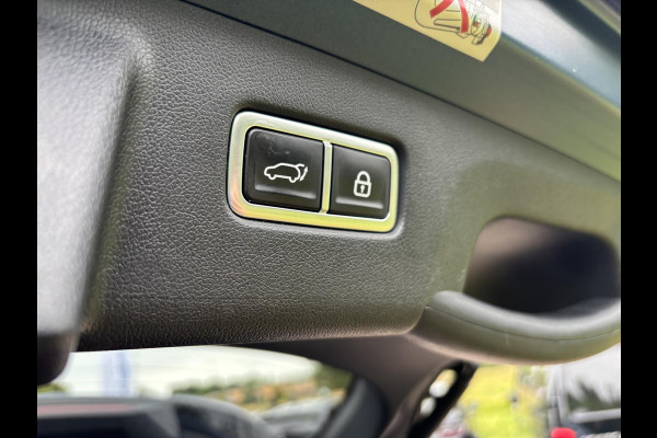 Kia Sorento 1.6 T-GDI Plug-in Hybrid 4WD ExecutiveLine 7p. 265 PK | 360 Camera |  Afneembare trekhaak |  BTW verrekenbaar | Bestuurdersstoel Met Geheugen |  Geluidssysteem Bose | Stoelverwarming | Achterstoelverwarming