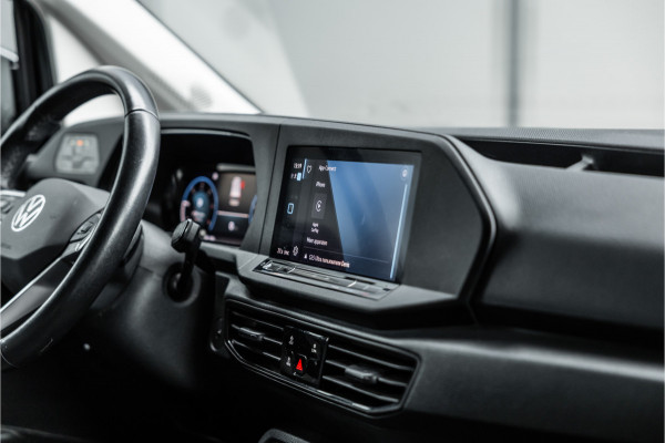 Volkswagen Caddy Cargo 2.0 TDI DSG | LED | Camera | CarPlay | Navigatie | Virtual | Lederen bekleding | Stoelverwarming | Nieuwe APK | BPM Vrij